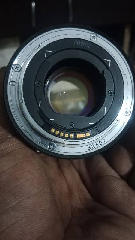 canon 16x35 f 2.8 like new condition 10/10 2