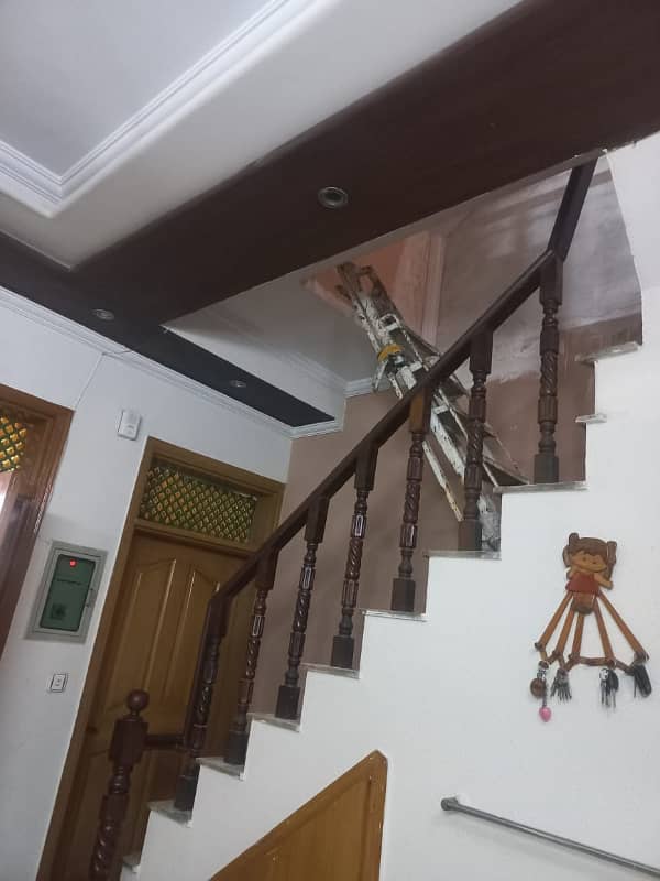 5 Marla Owner Built House For Sale in Johar Town Block J 4