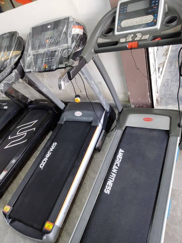 UAE IMPORTED TREADMILLS AVAILABLE FOR SALE. (0333*711*9531) 9
