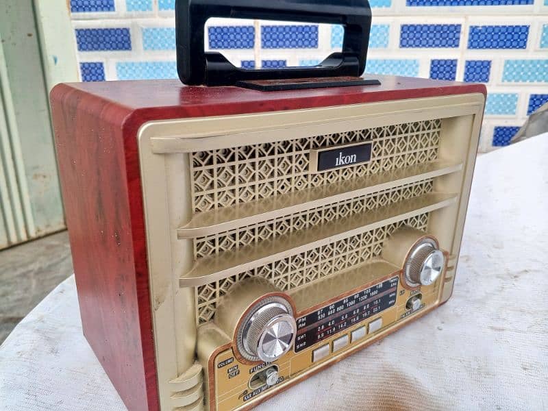 Radio iKon 4 band 11
