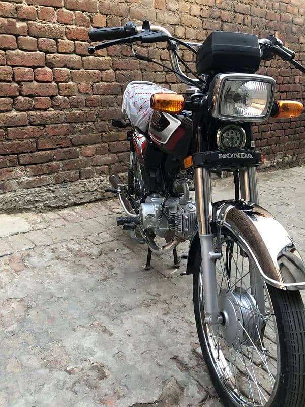 Honda 70 in Gujranwala 3