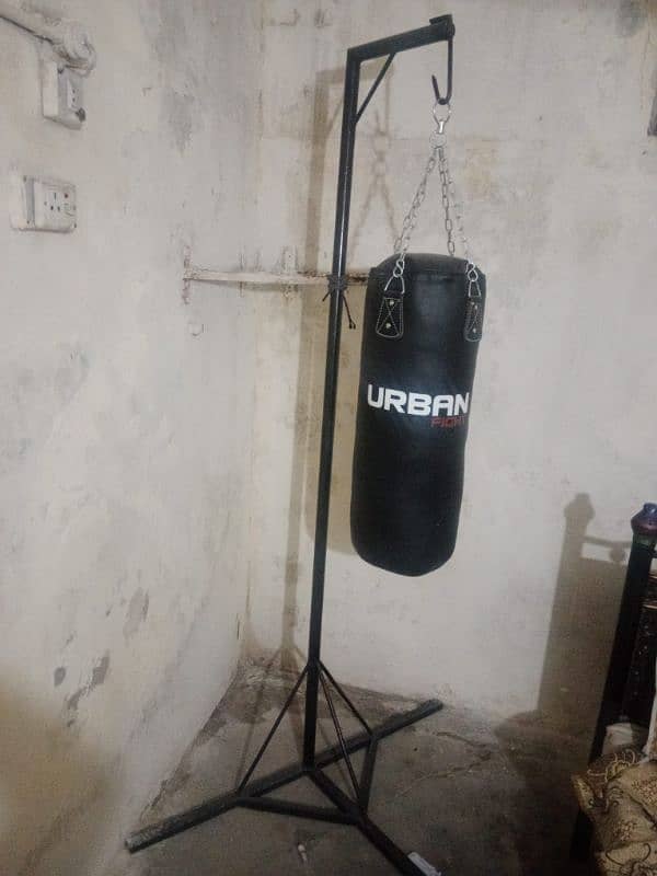 Punching Bag Stand 0