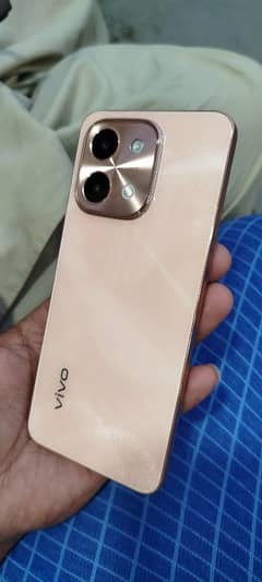 vivo y28