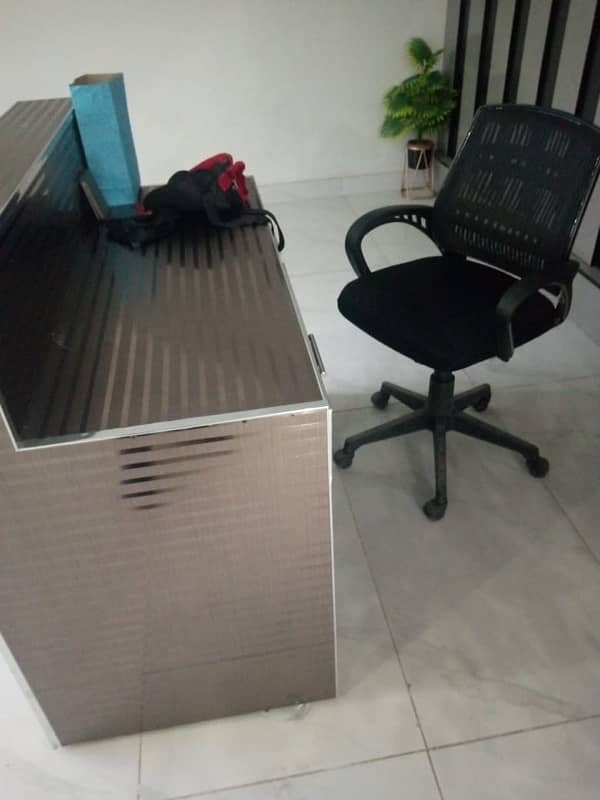 office furniture 13