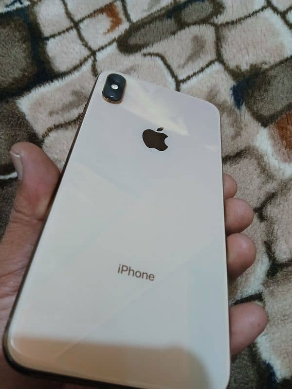 iPhone Xs Max 8