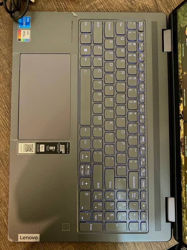 Neat and Clean 16” Yoga 7i for sale 4