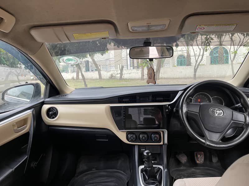 Toyota Corolla XLI 2018 4