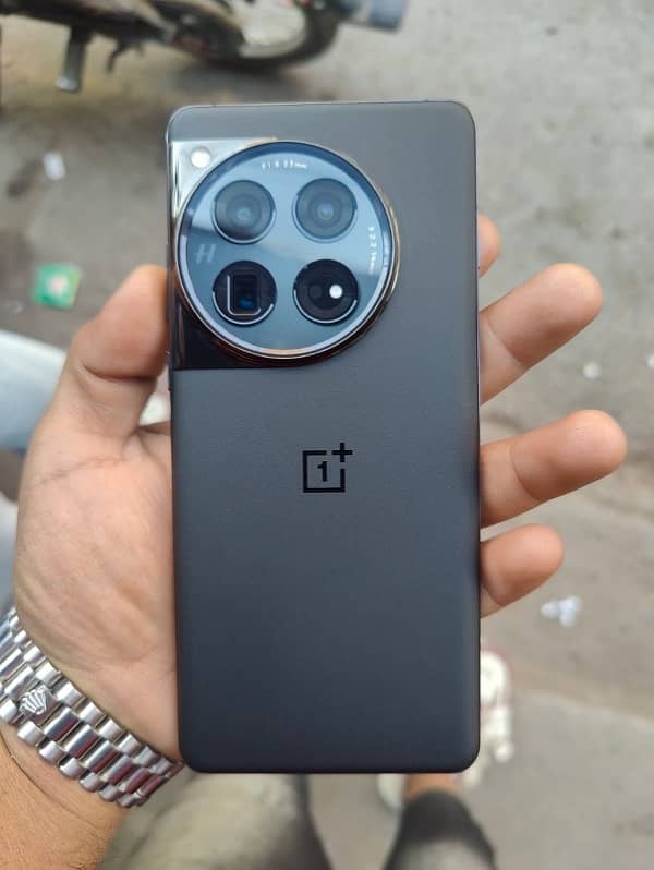 Oneplus 12 16/512 Official PTA Approved 0