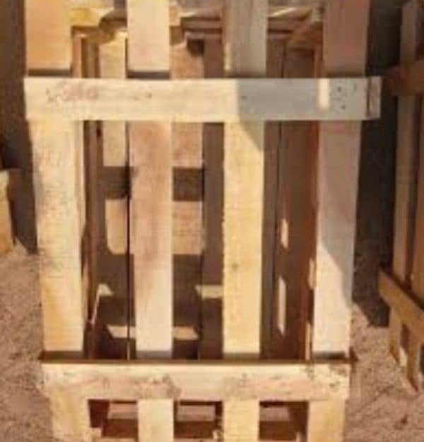 wooden crates of different sizes fridge n furniture packing 3