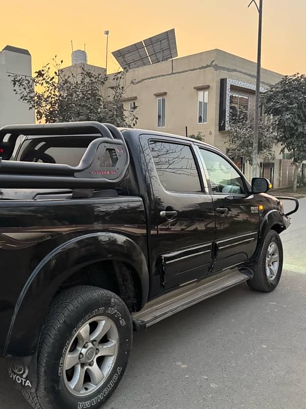 Toyota Hilux 2005 0