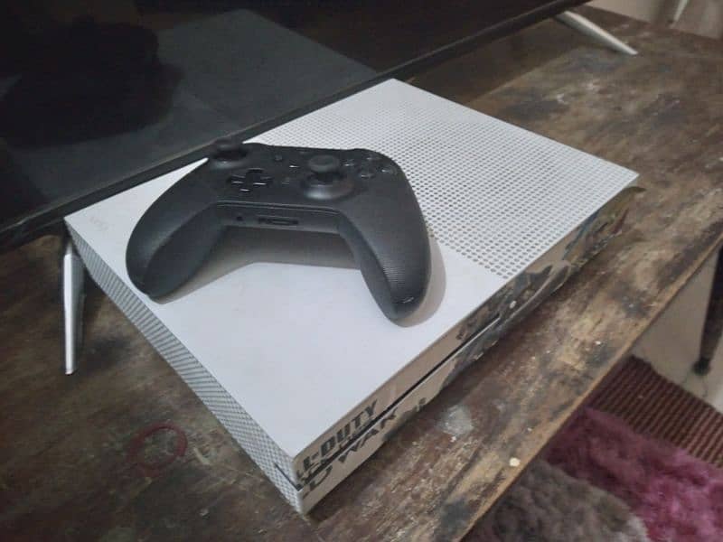 Xbox one s 1tb 1