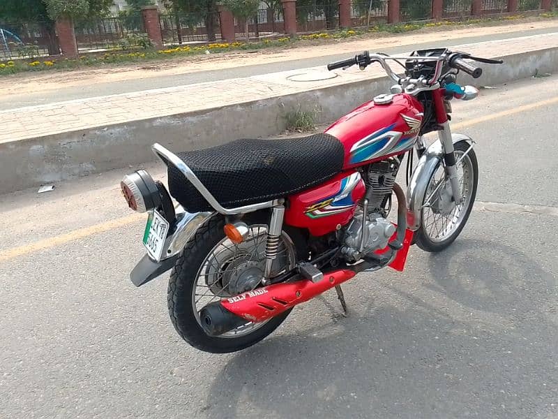 Honda CG 125 model 2018 03161737719 5