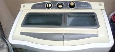 KENWOOD WASHING MACHINE