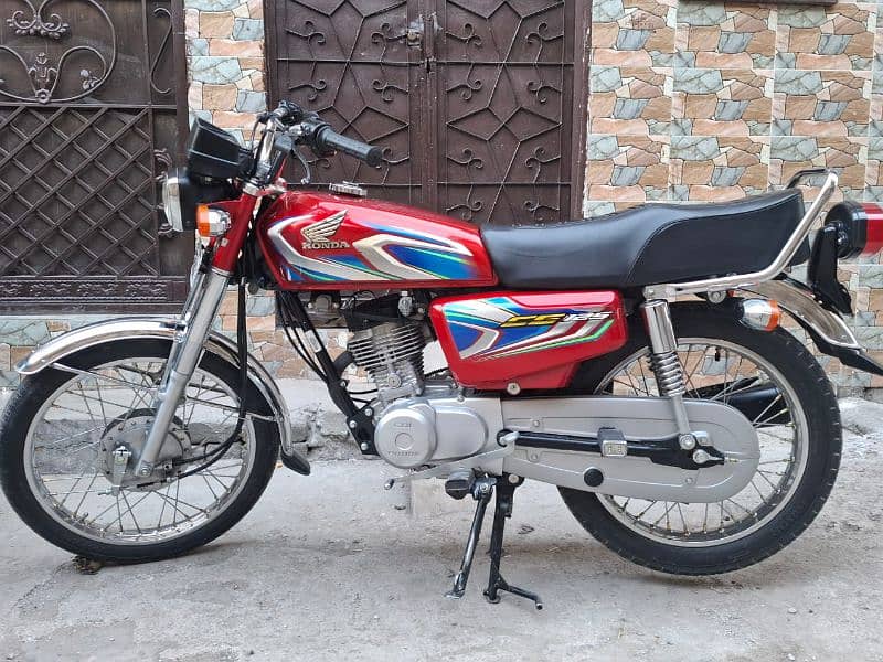 Motor Bike Honda CG125 0