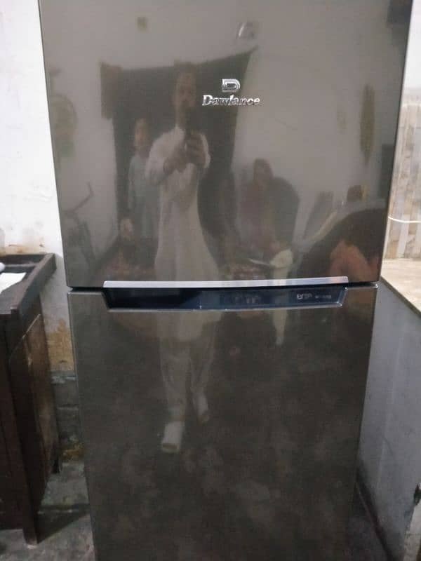 Dawlance inverter medium size fridge for sale in Faisalabad 0