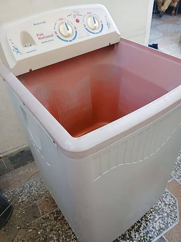 National pak Washing Machine 0