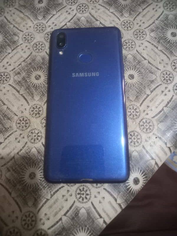 Samsung Galaxy A10s condition used like new 3