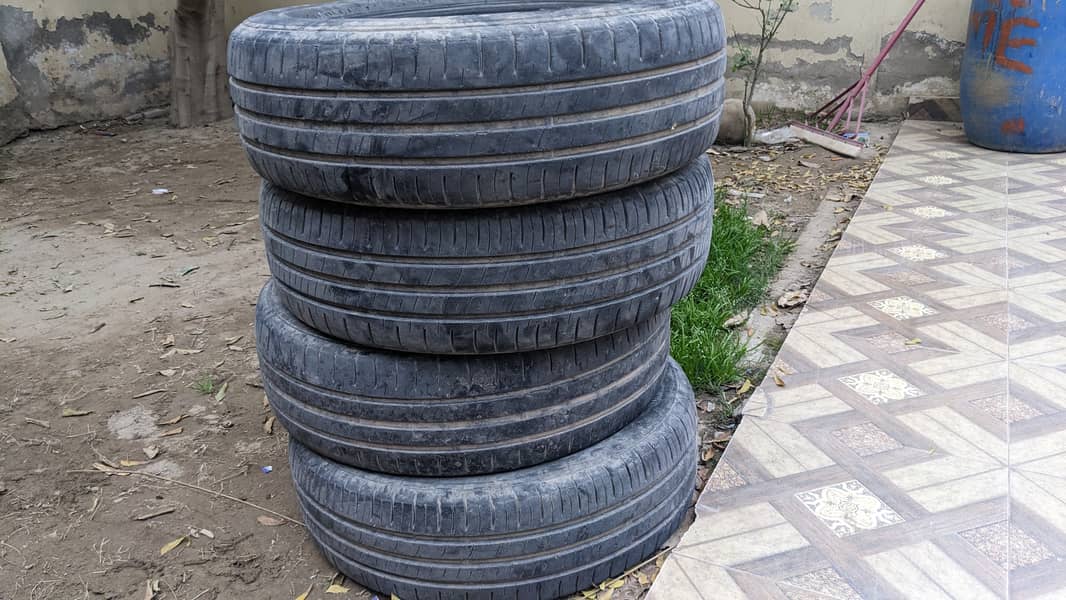 4 used tyre 1