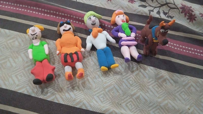 Light Clay-Made Sculpture Toys 1