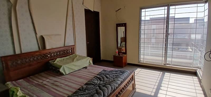 10 Marla Beautiful House Available For Rent in P Block DHA Phase 1 Lahore 11