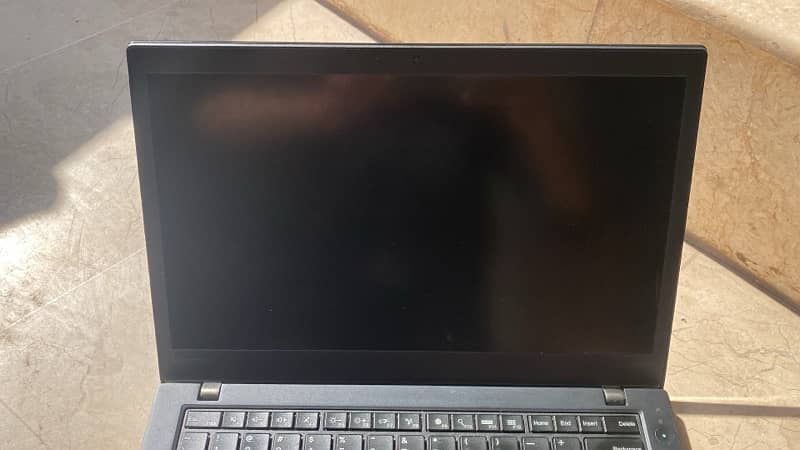 urgent sale lenovo thinkpad t460s 0