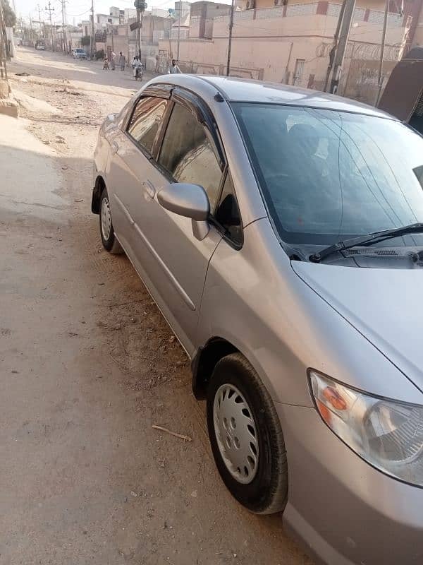 Honda City IDSI 2004automatic 1