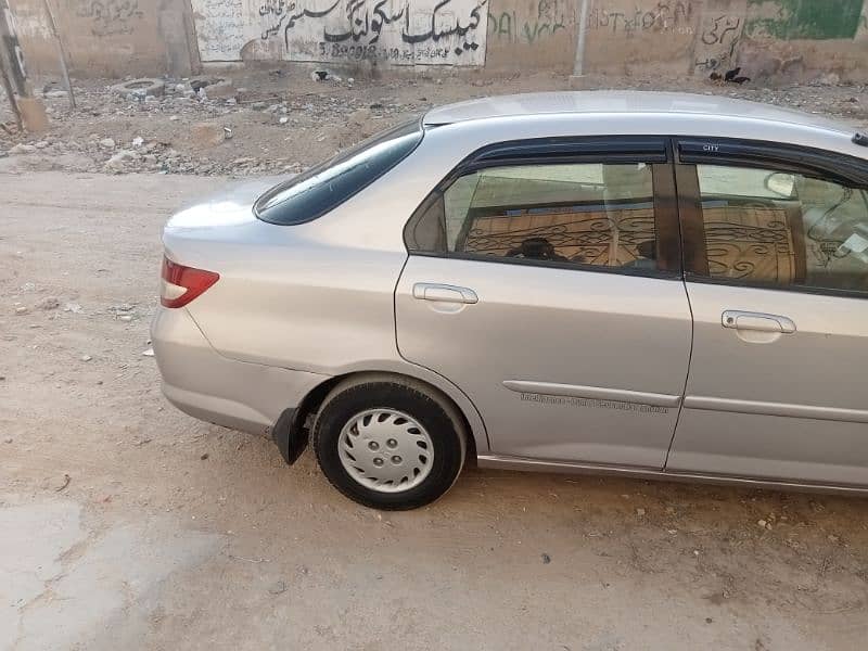 Honda City IDSI 2004automatic 3