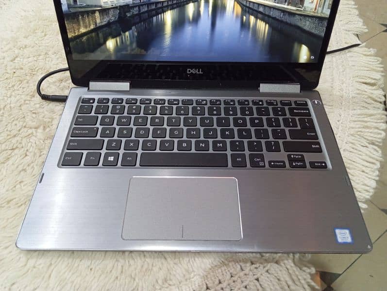 Dell i5 8th 2 in 1 Touch screen Laptop 4