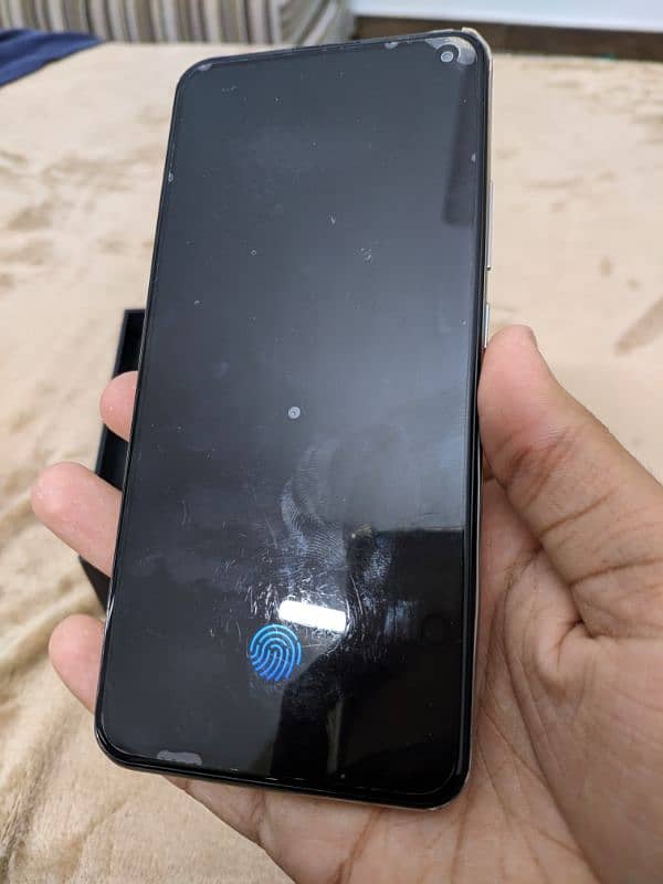 Vivo v17 1