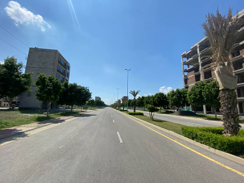 5 Marla Commercial Plot On Main Boulevard In Bahria Town Lahore 0