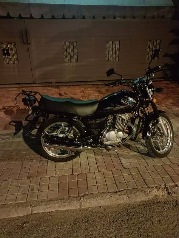 Suzuki gs150 2022 1