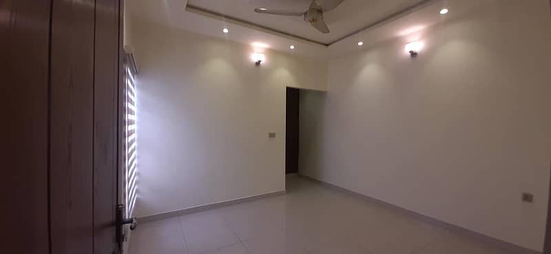 10 Marla Lavish upper Portion For Rent 5