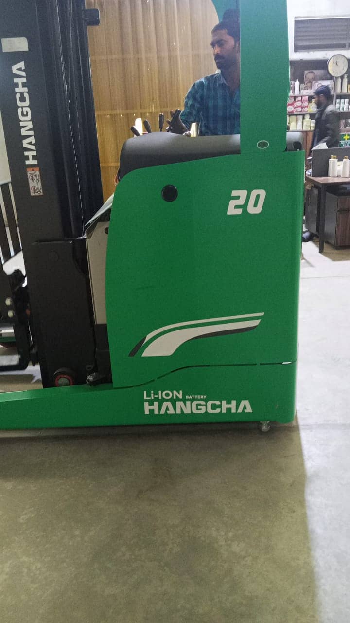 Industrial Reach Truck 5