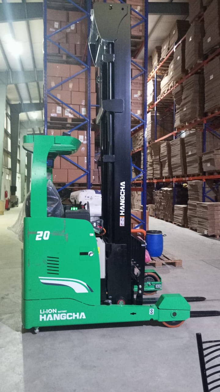 Industrial Reach Truck 12