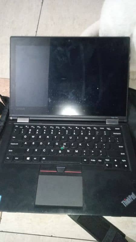 Lenovo Thinkpad yoga 260 0