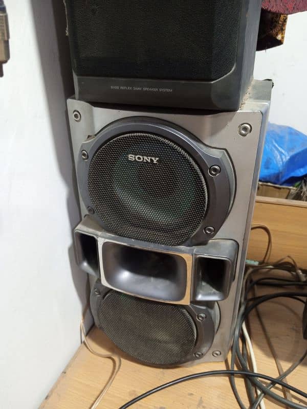 Sony Japan Studio speakers 4 Pieces with amplifier 9