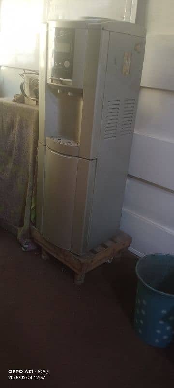 pel Dispenser 1