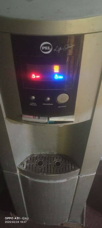 pel Dispenser 4