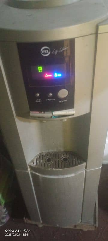 pel Dispenser 6