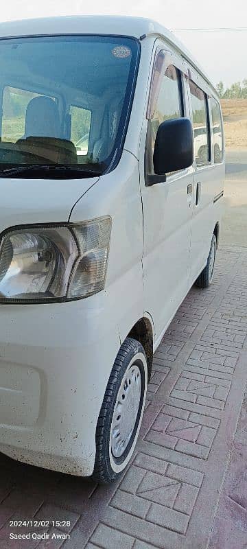 Daihatsu Hijet 2013 9