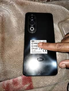 Itel S 25