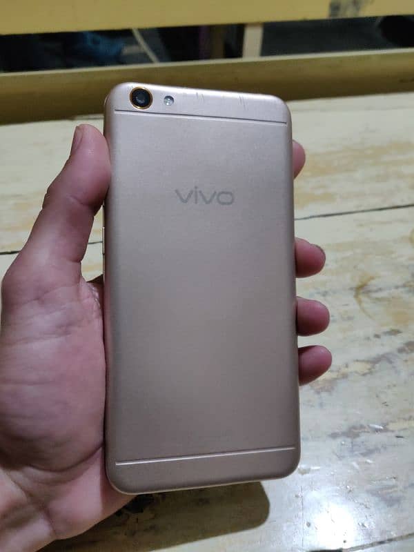 Vivo Y66 condition 10/9 2