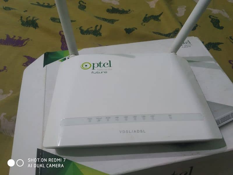 VDSL2 wifi router wireless N 300 Mbps with box , please whattsapp 2