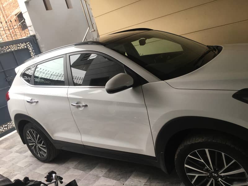 Hyundai Tucson 2022 AWD 0