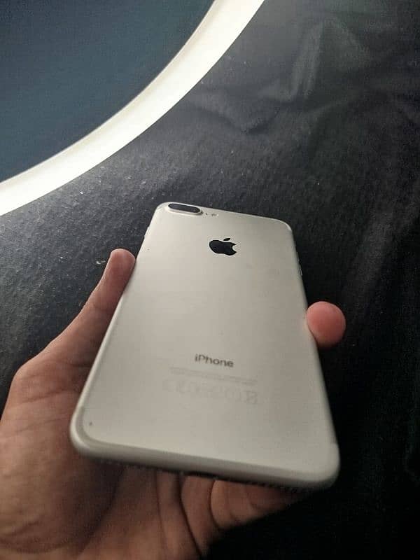 Apple iPhone 7 plus Grey Matte 3