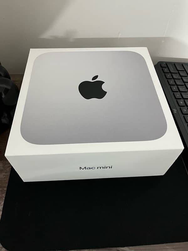 Apple M2 Mac Mini 0