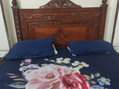 new king size wooden bed without matress