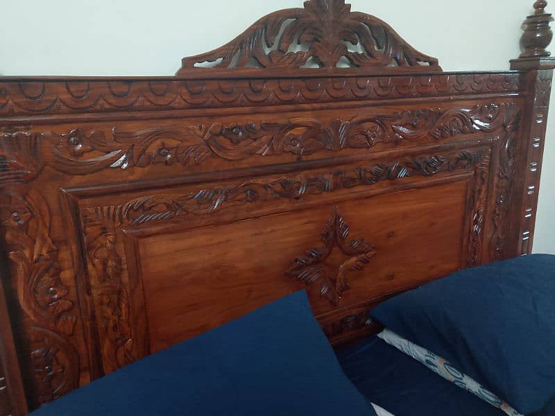 new king size wooden bed without matress 4