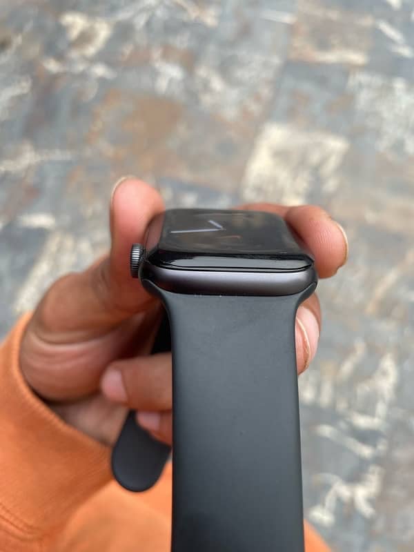 Apple Watch series 6 44mm 3