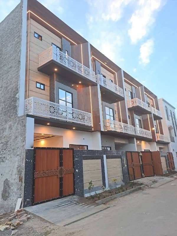 3.5 Marla House for sale in Lahore 1